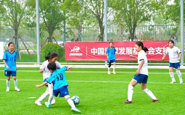 包含国际足球盛事强强交锋点燃战火的词条 包含国际足球盛事强强交锋点燃战火的词条