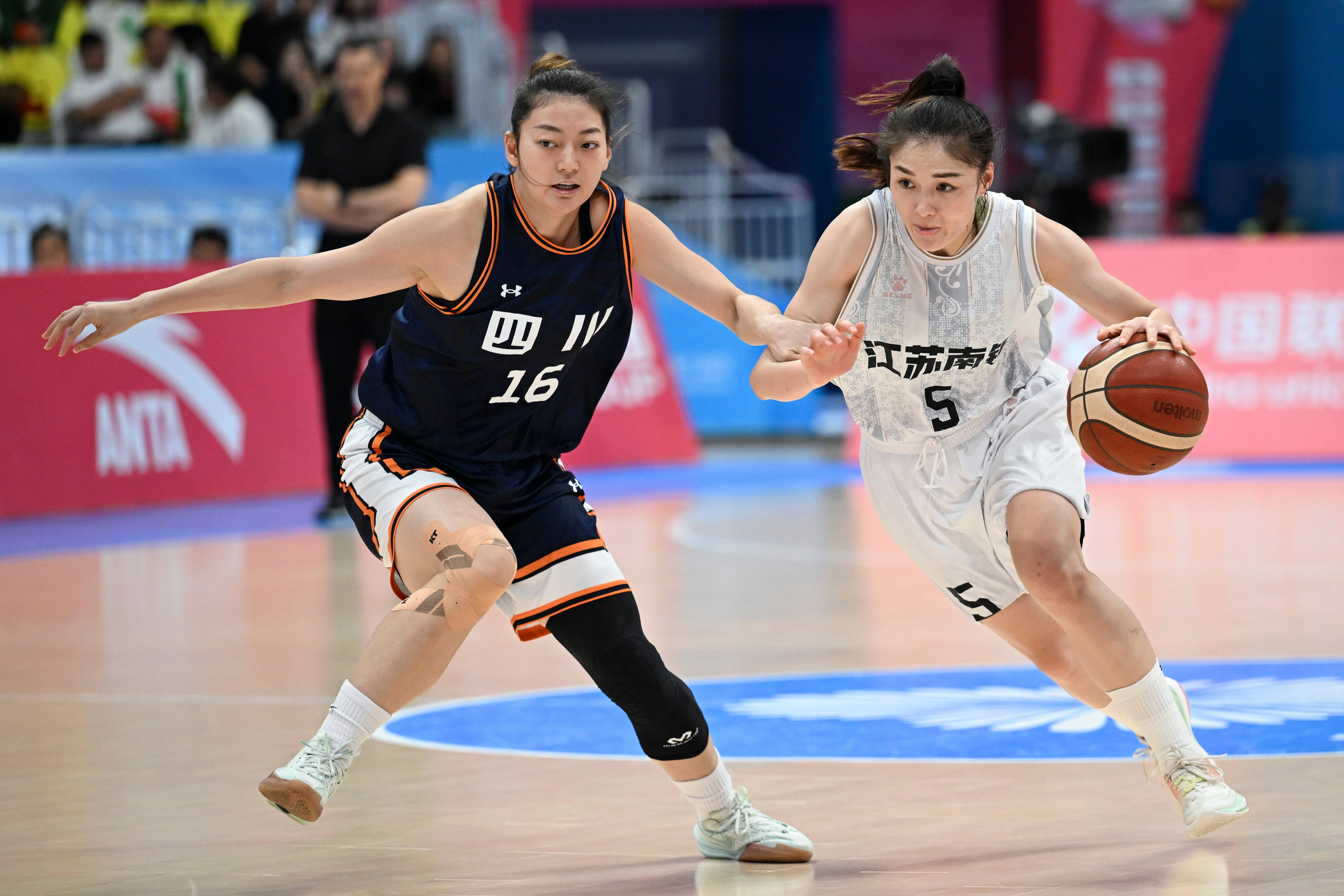 包含篮球女子半决赛:加拿大队惊险晋级决赛的词条 包含篮球女子半决赛:加拿大队惊险晋级决赛的词条