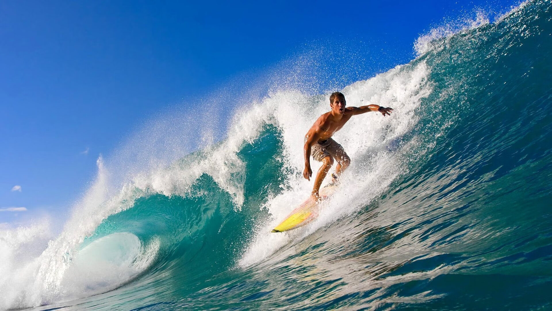 C罗关键先生本色尽显，曼城战术体系击溃几内亚式征服对手