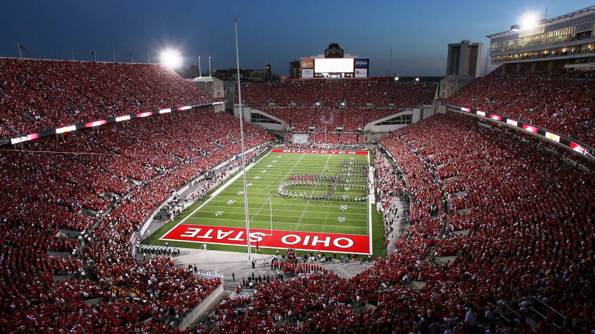 从马拉喀什到明尼阿波利斯,伊萨克的跨大陆胜利叙事