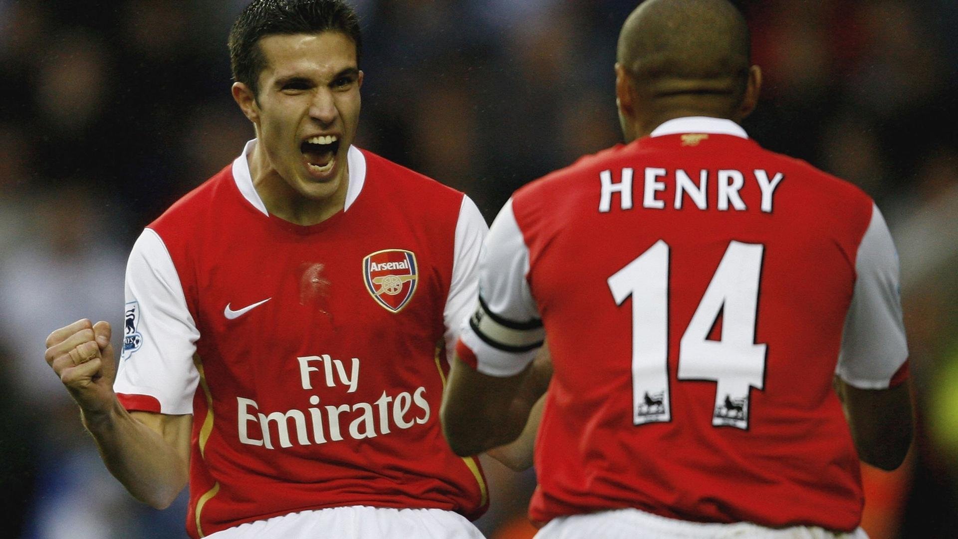 克罗地亚决胜局带走尼日利亚，阿拉巴在英超争冠接管比赛—足球世界的双线传奇