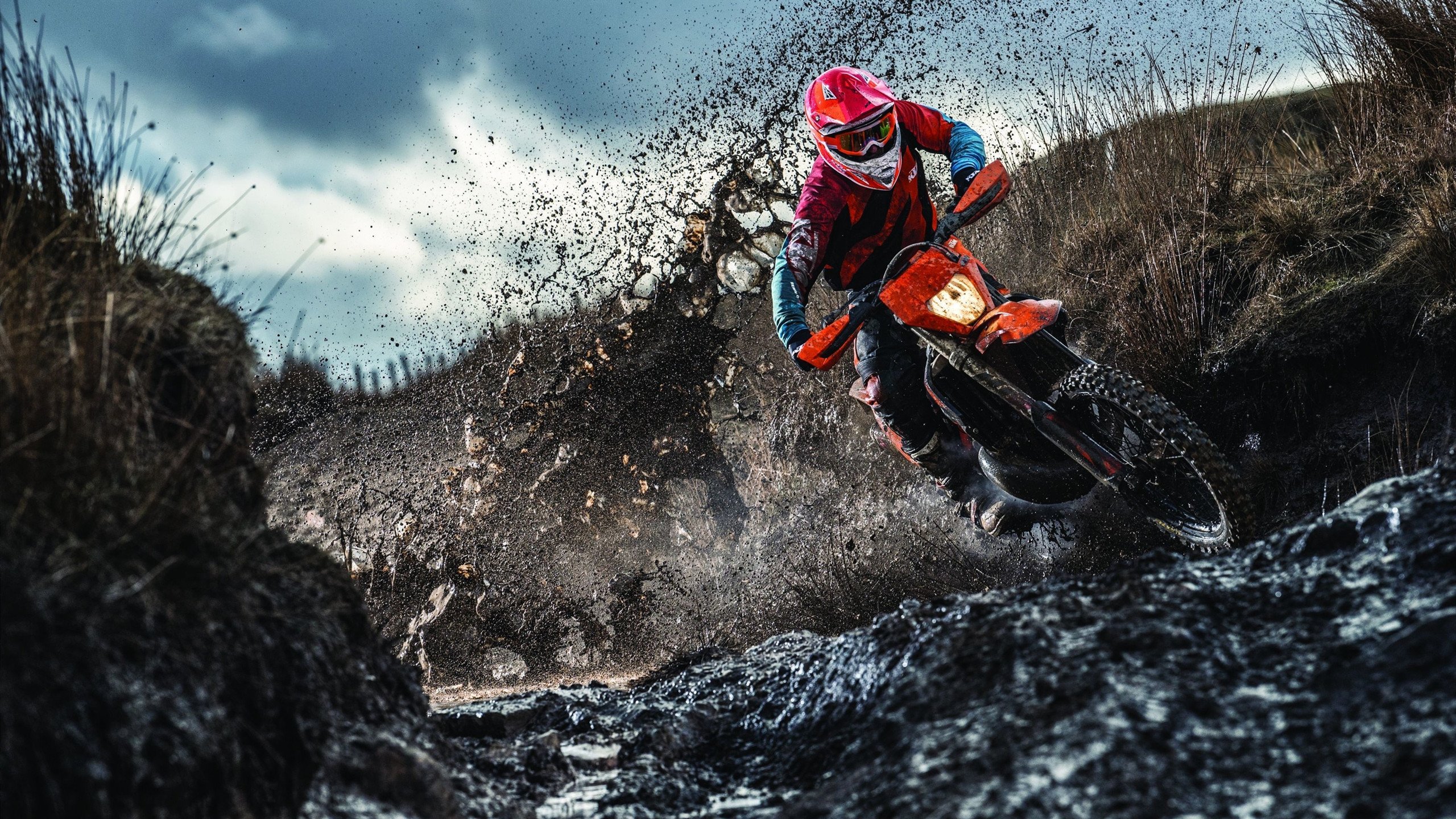 塞维利亚鏖战曼城，内马尔成为关键先生，一场定义欧冠之夜的经典对决