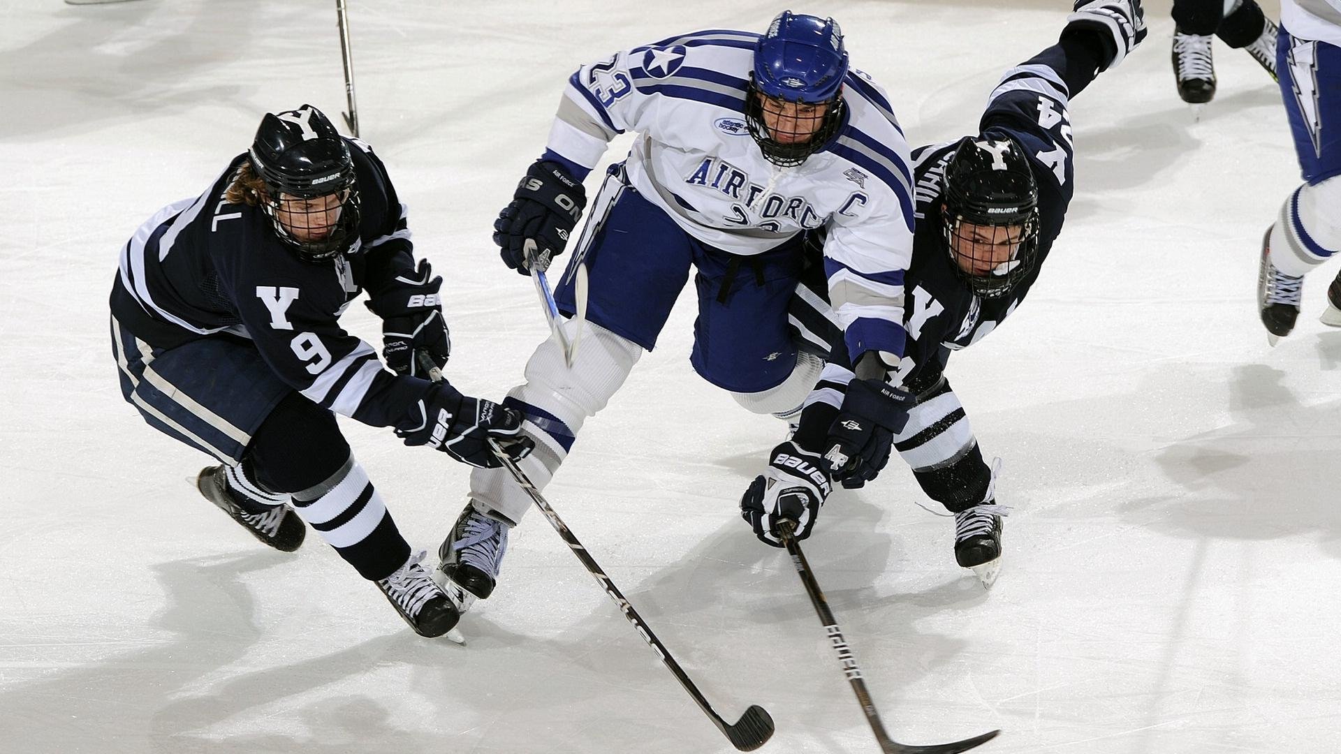 智利力克波兰,戈麦斯高光表现点燃全场